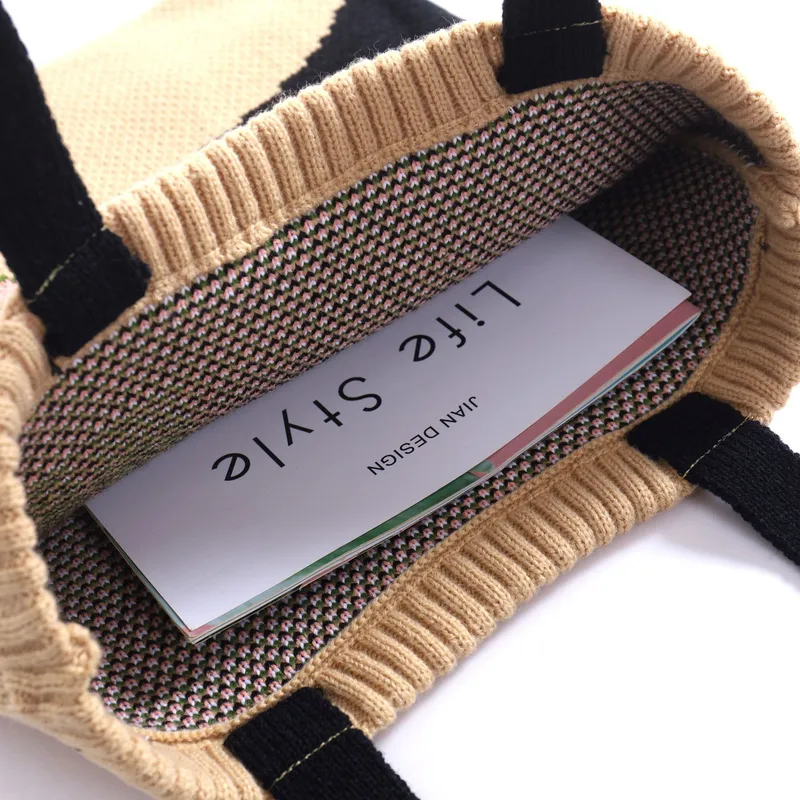 Sac cabas effet pull – doux & original
