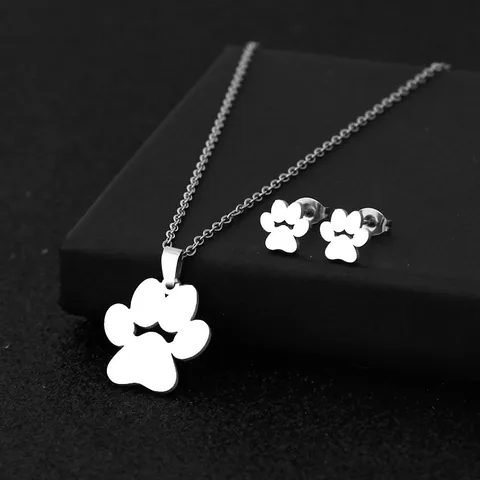 Parure Empreinte d’Amour – Collier & Boucles d’oreilles patte