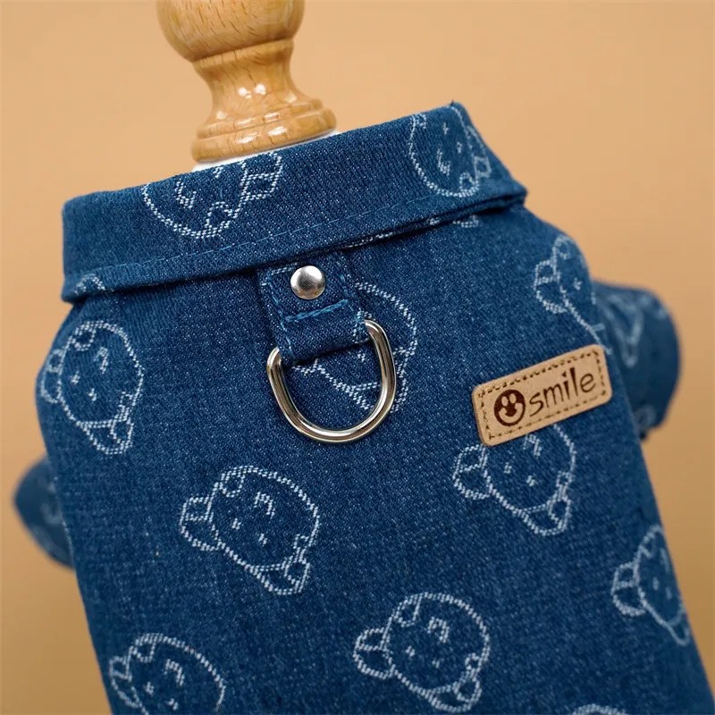 🐻🦋 Chemise en jean pour chat & petit chien
Motif oursons ou papillons