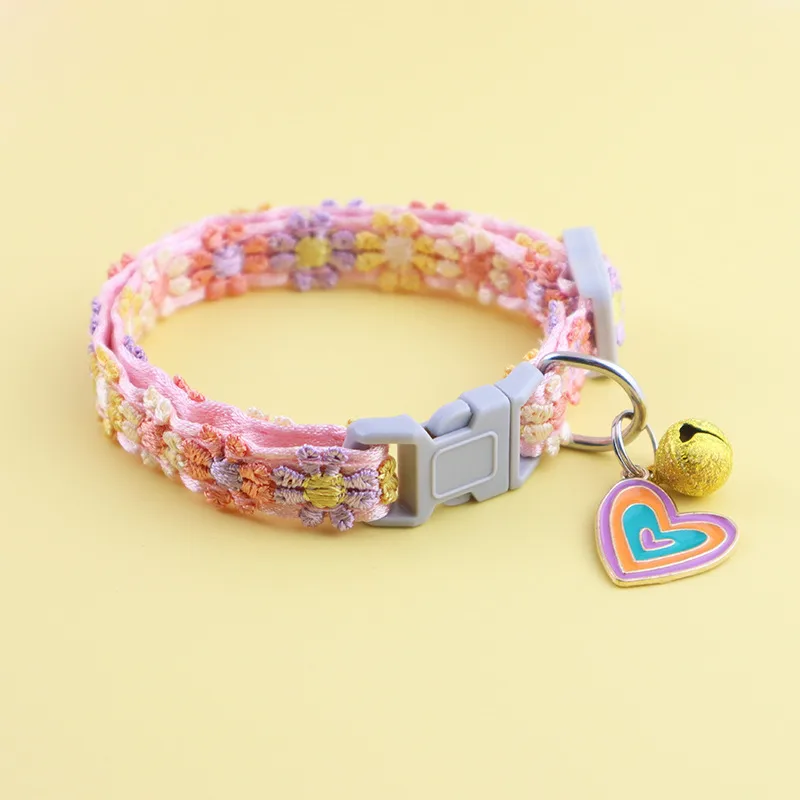 🐶 Collier fleuri réglable pour petit chien