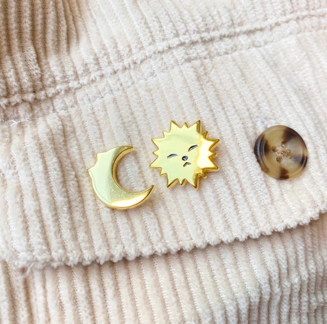 🌞 Duo Mini Pins Chaton Soleil & Lune – Création Art by Leonie Jonk